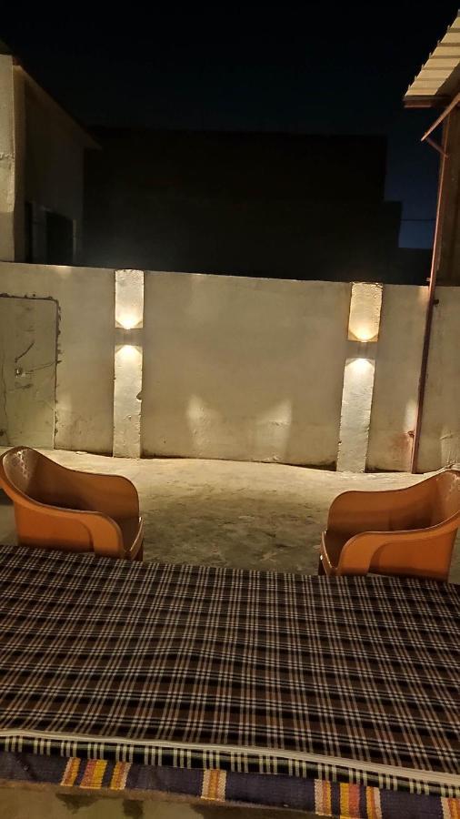 Ira Homestay Mathura - Divine Spiritual Stay Eksteriør billede